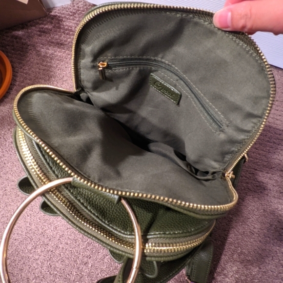 Mini backpack with bow - Picture 3 of 5